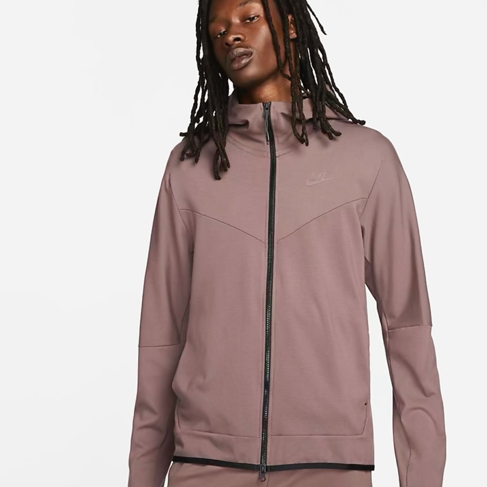 New Men’s Nike Tech Hooded Jacket Size Small
